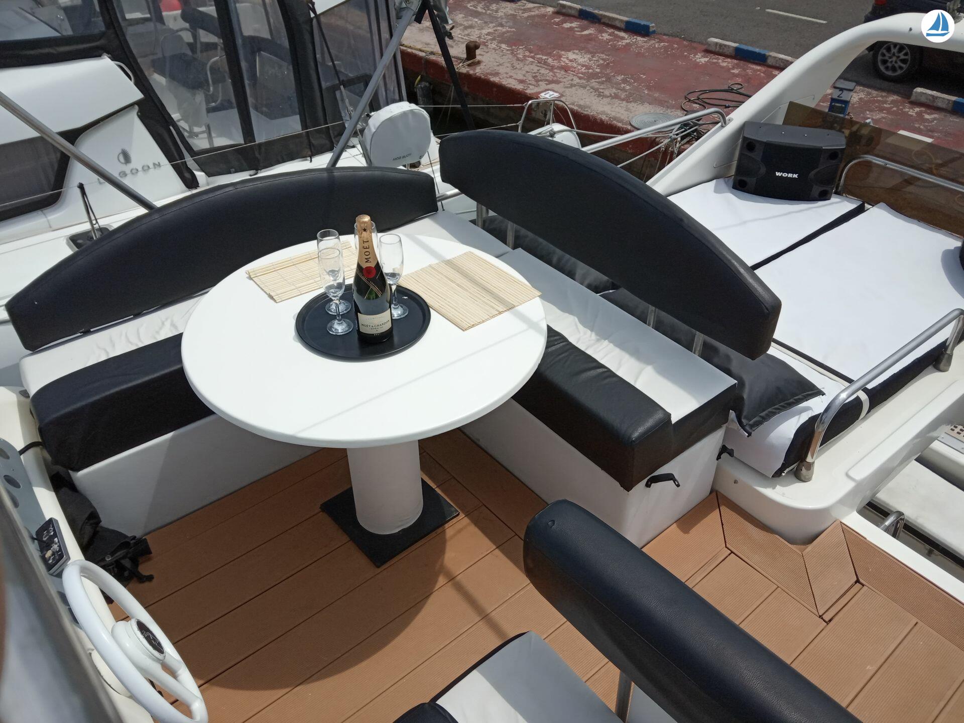 照片 Azimut Az40 5