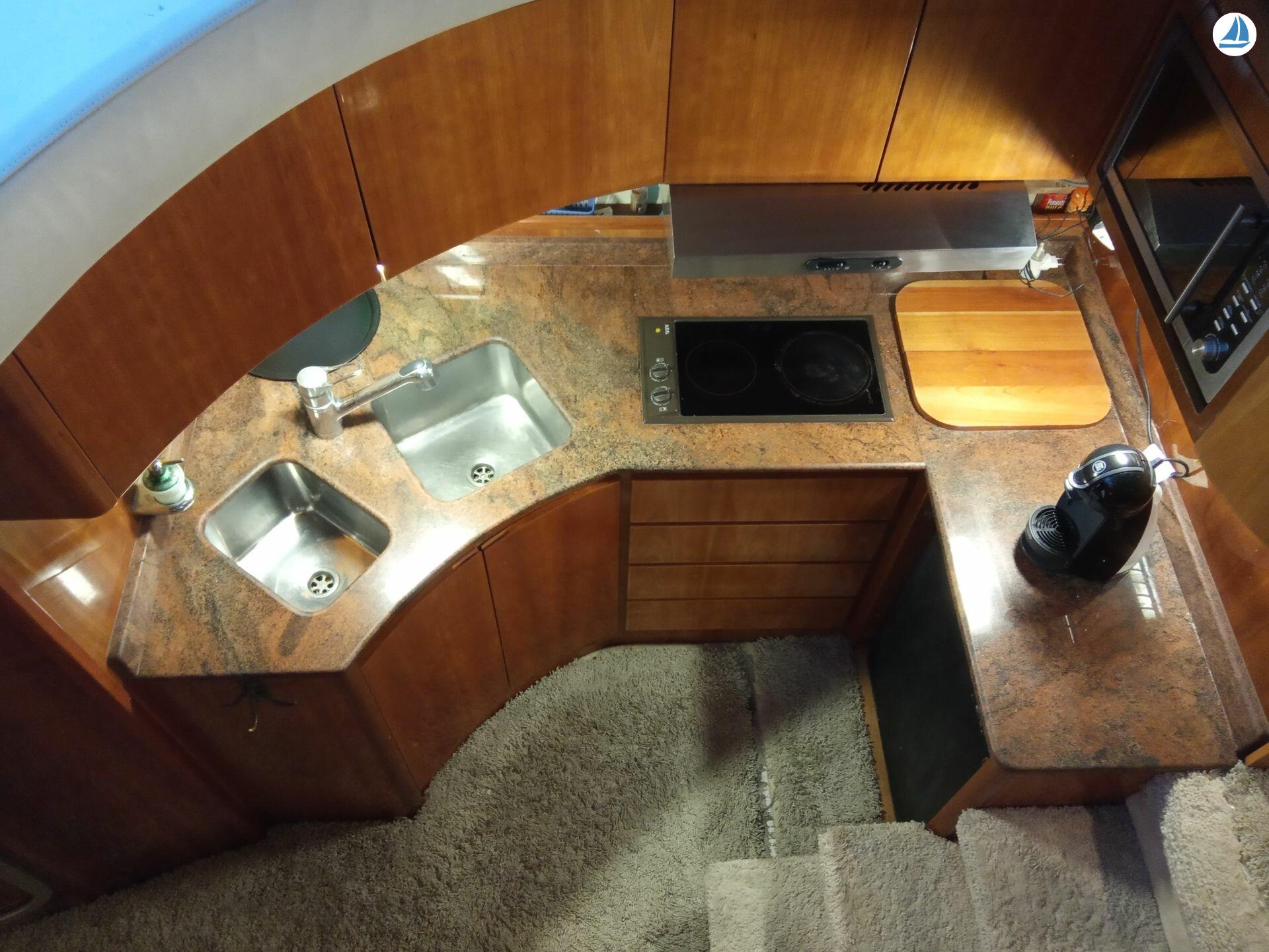 照片 Azimut Az40 16