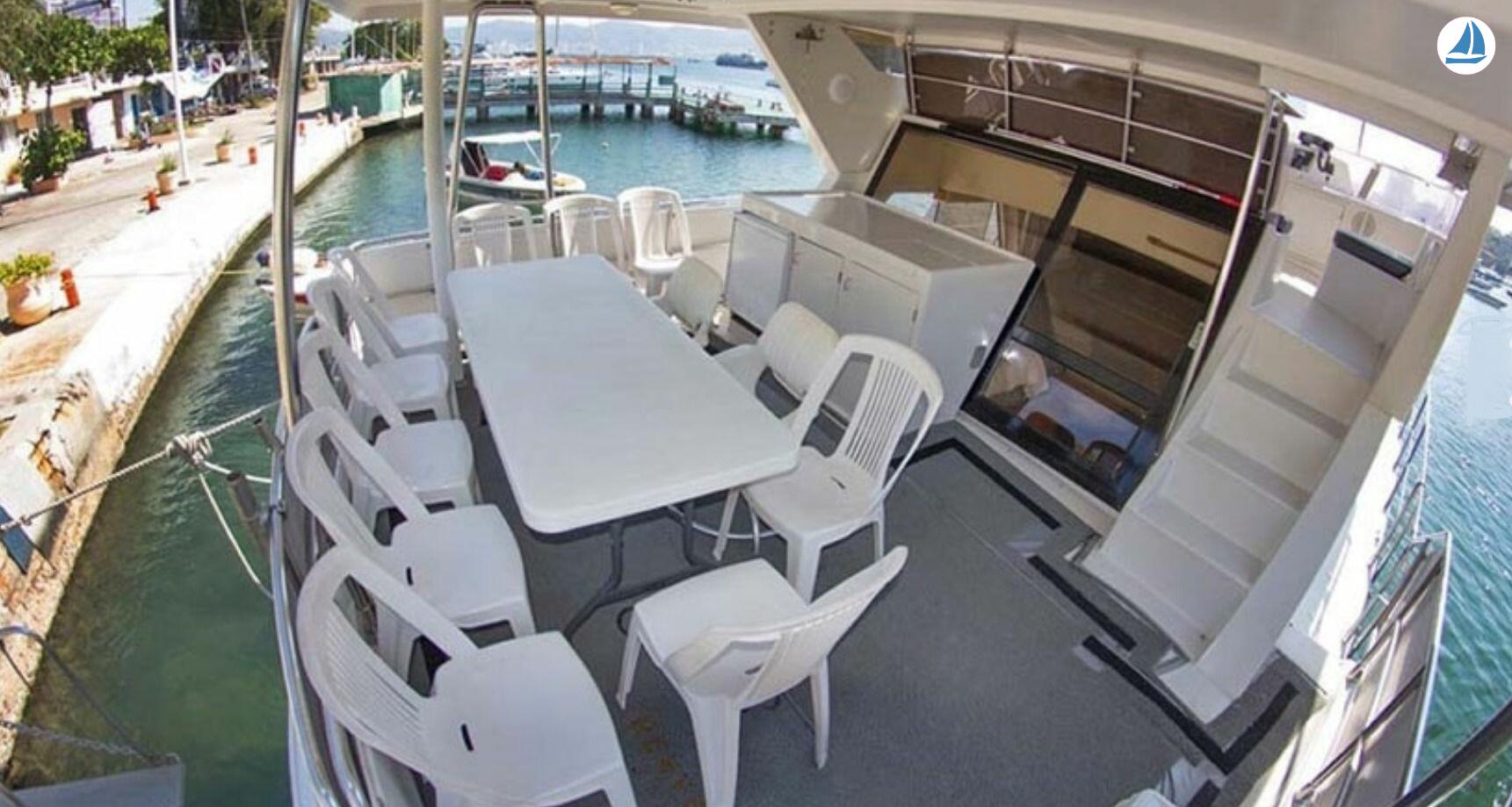 照片 Custom Motorboat 54ft 6