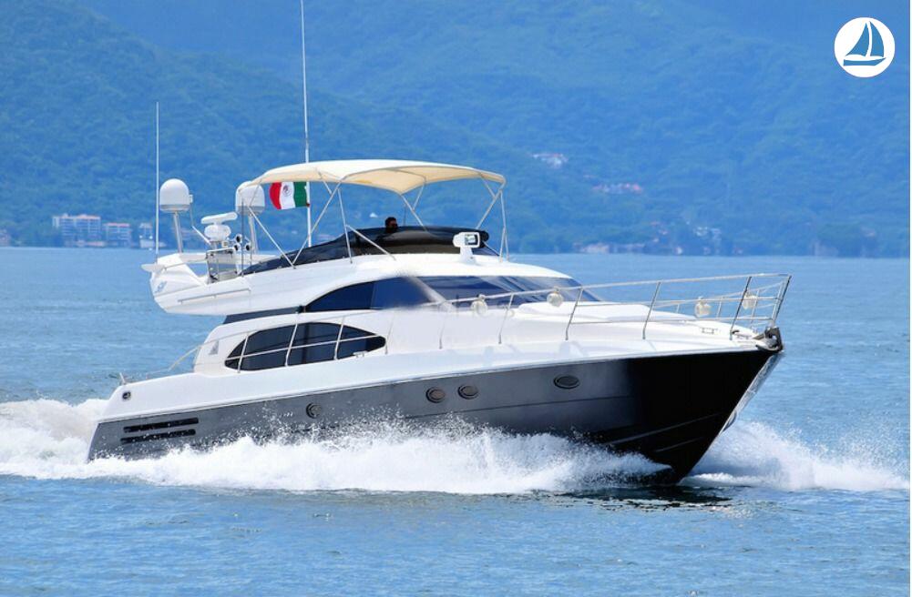 照片 Azimut 58 2