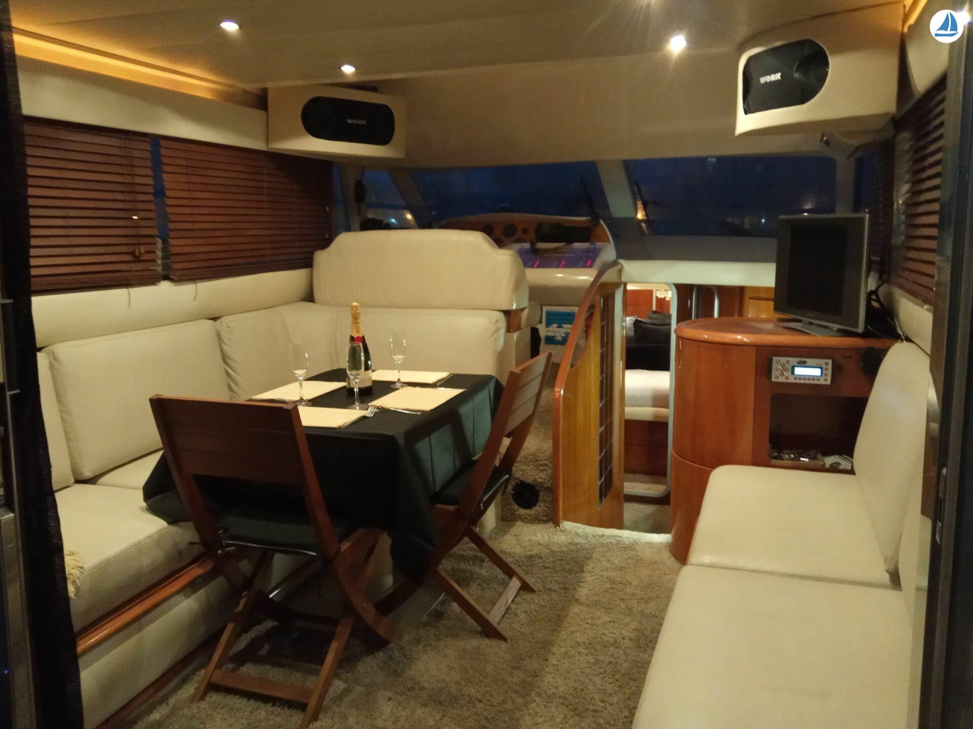 照片 Azimut 40 14
