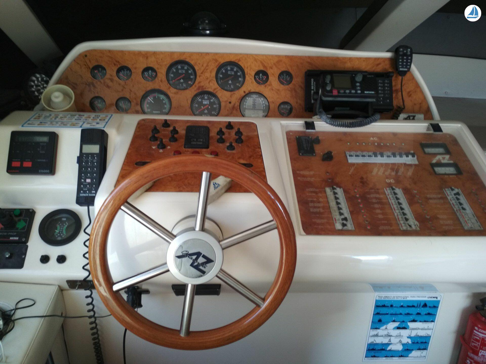照片 Azimut 40 16