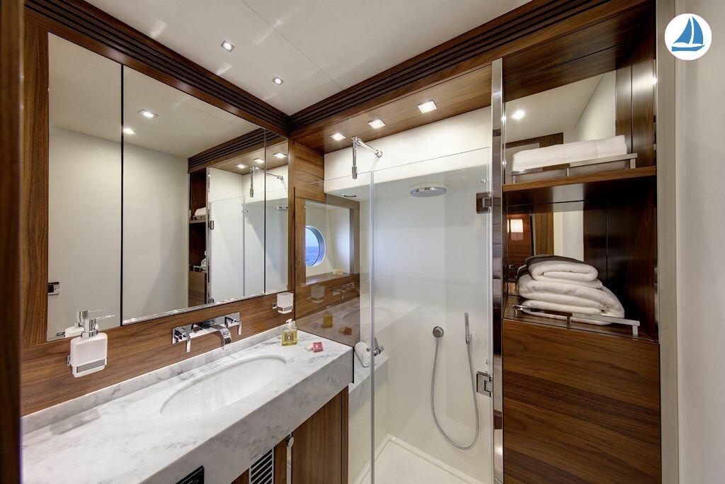 照片 Sunseeker 68 Sport Yacht 9