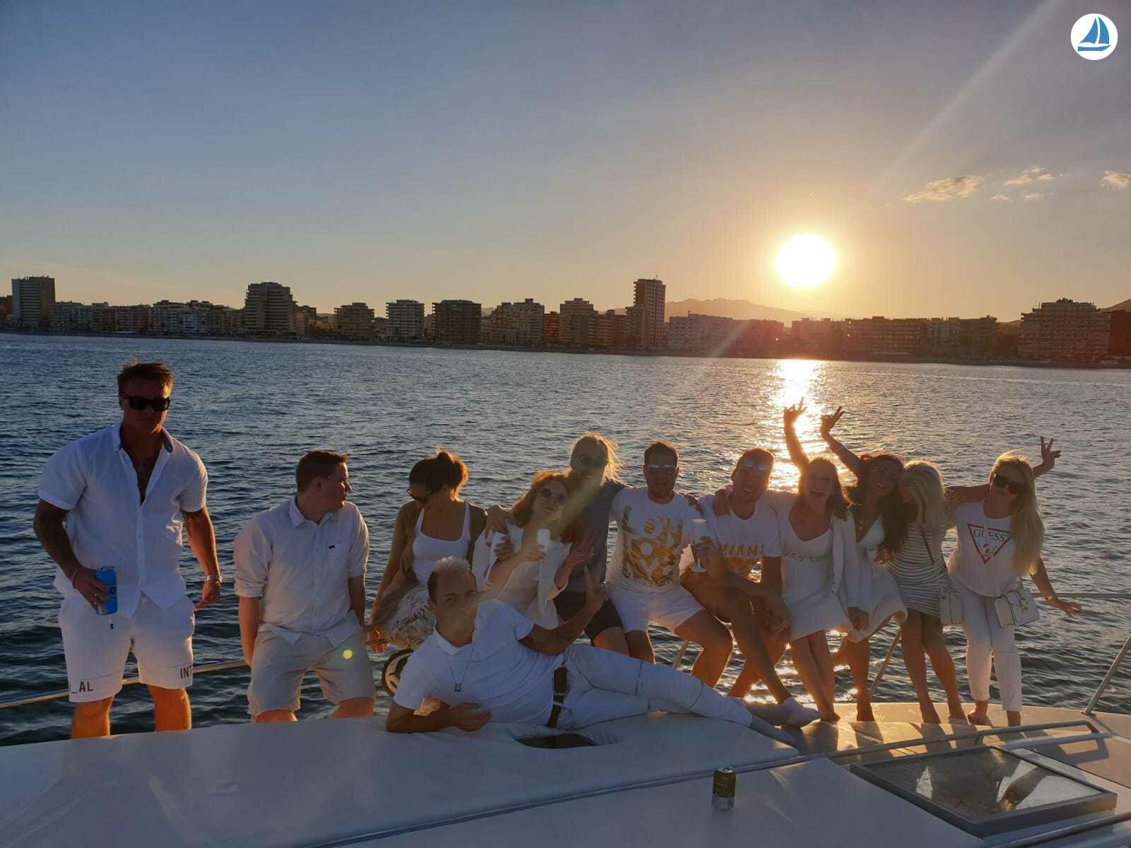 照片 Sea Ray 440 Sea ray, dolphin watching 14