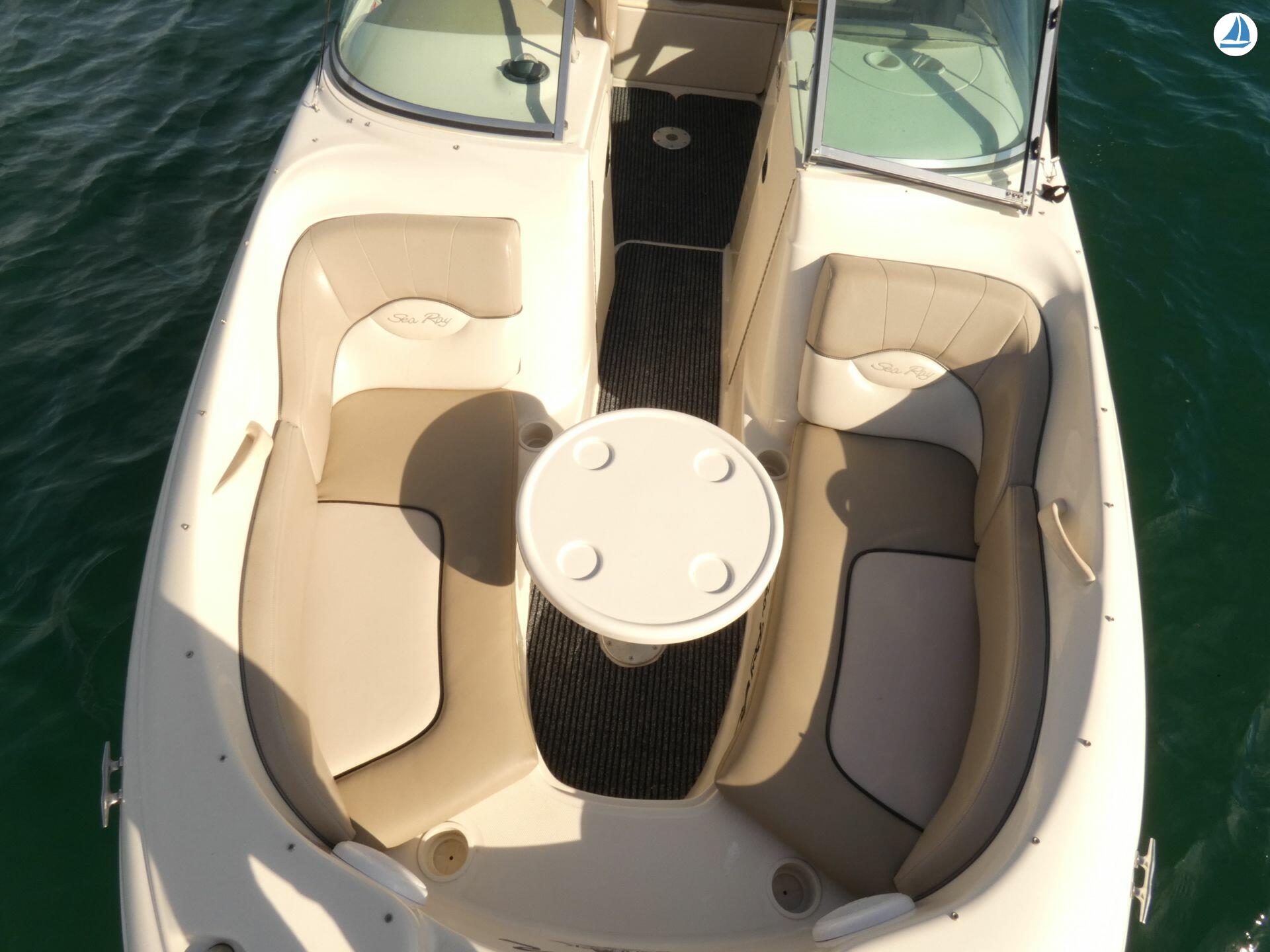 照片 Sea Ray 200 Sundeck 6
