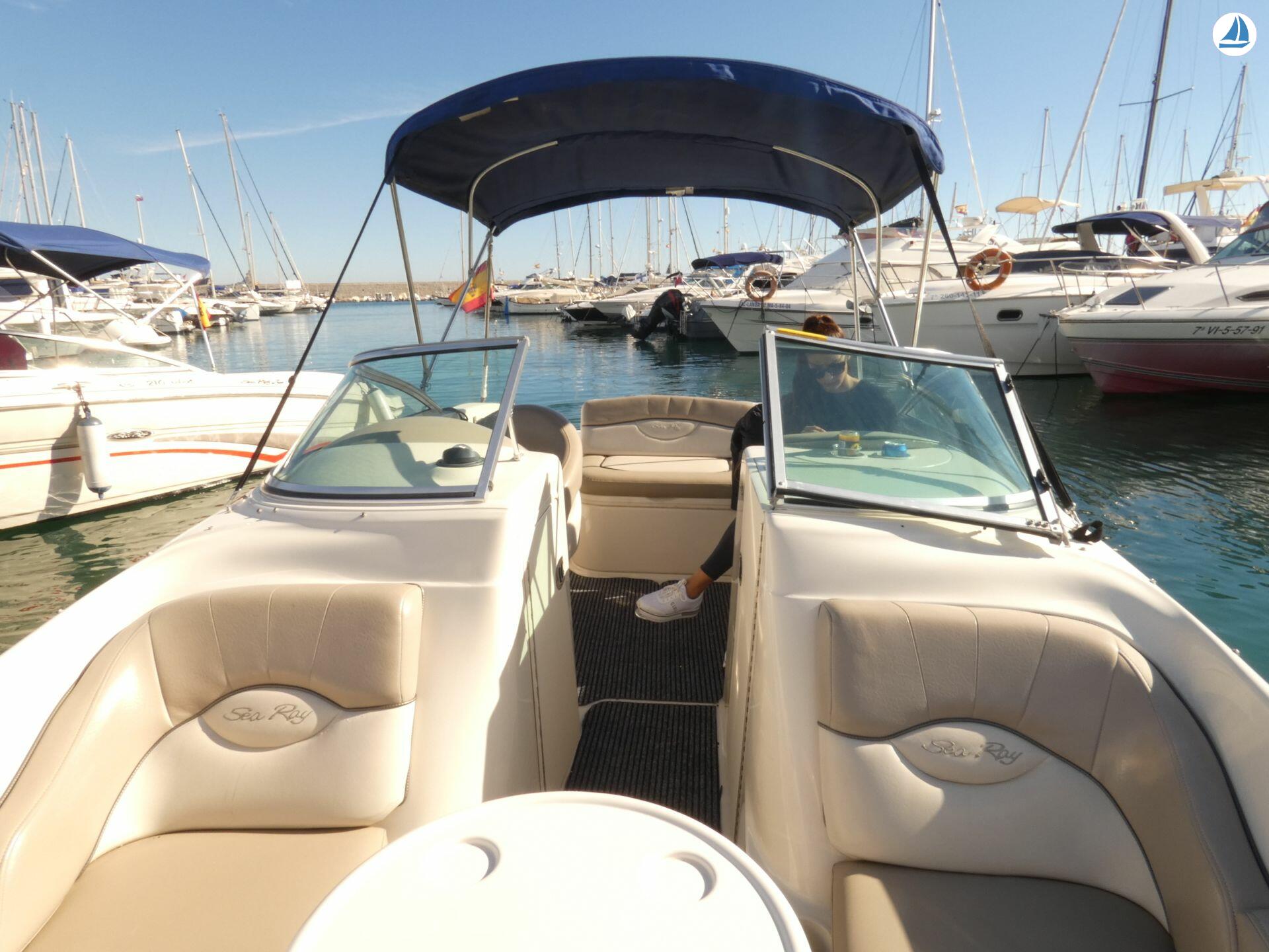 照片 Sea Ray 200 Sundeck 7