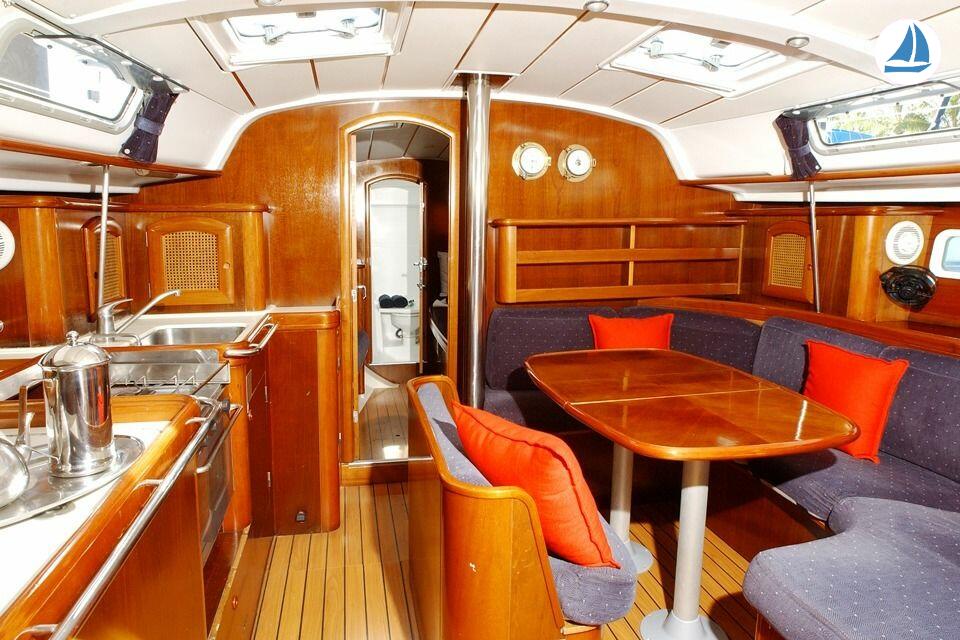 照片 Beneteau OCEANIS 411 2