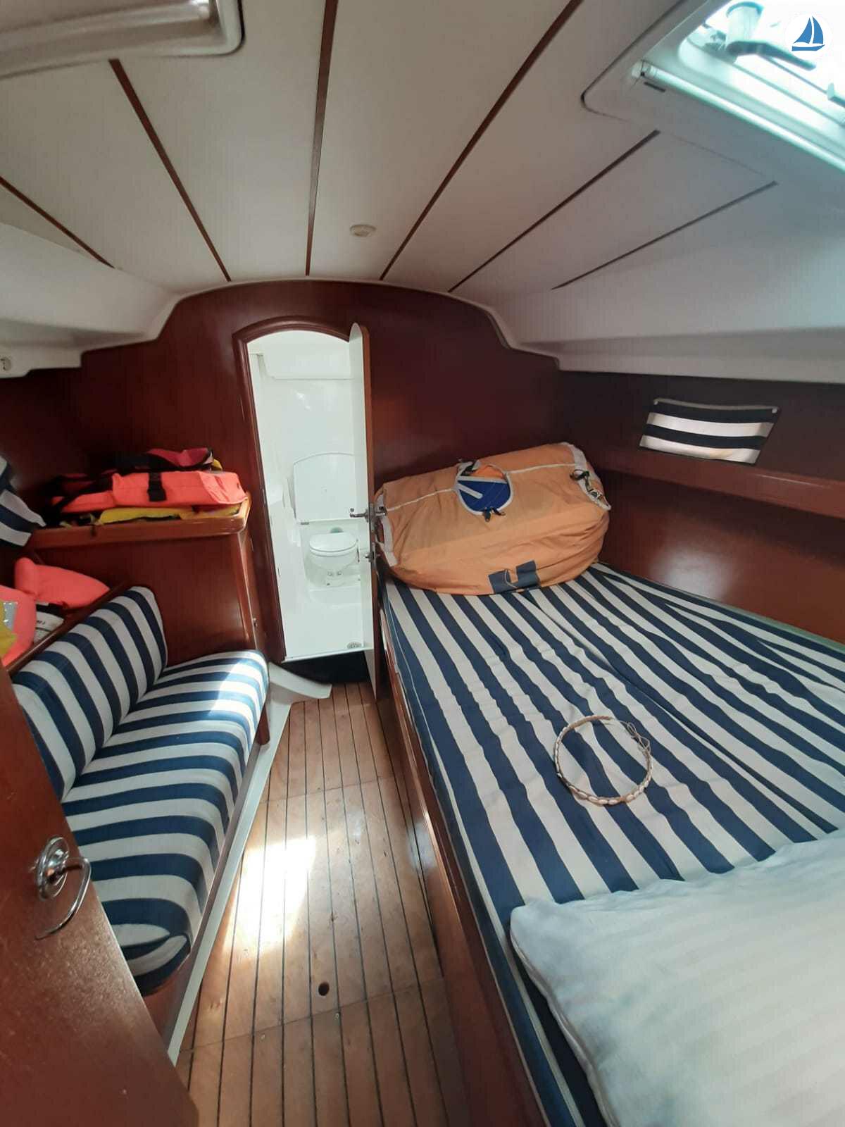 照片 Beneteau OCEANIS 411 4