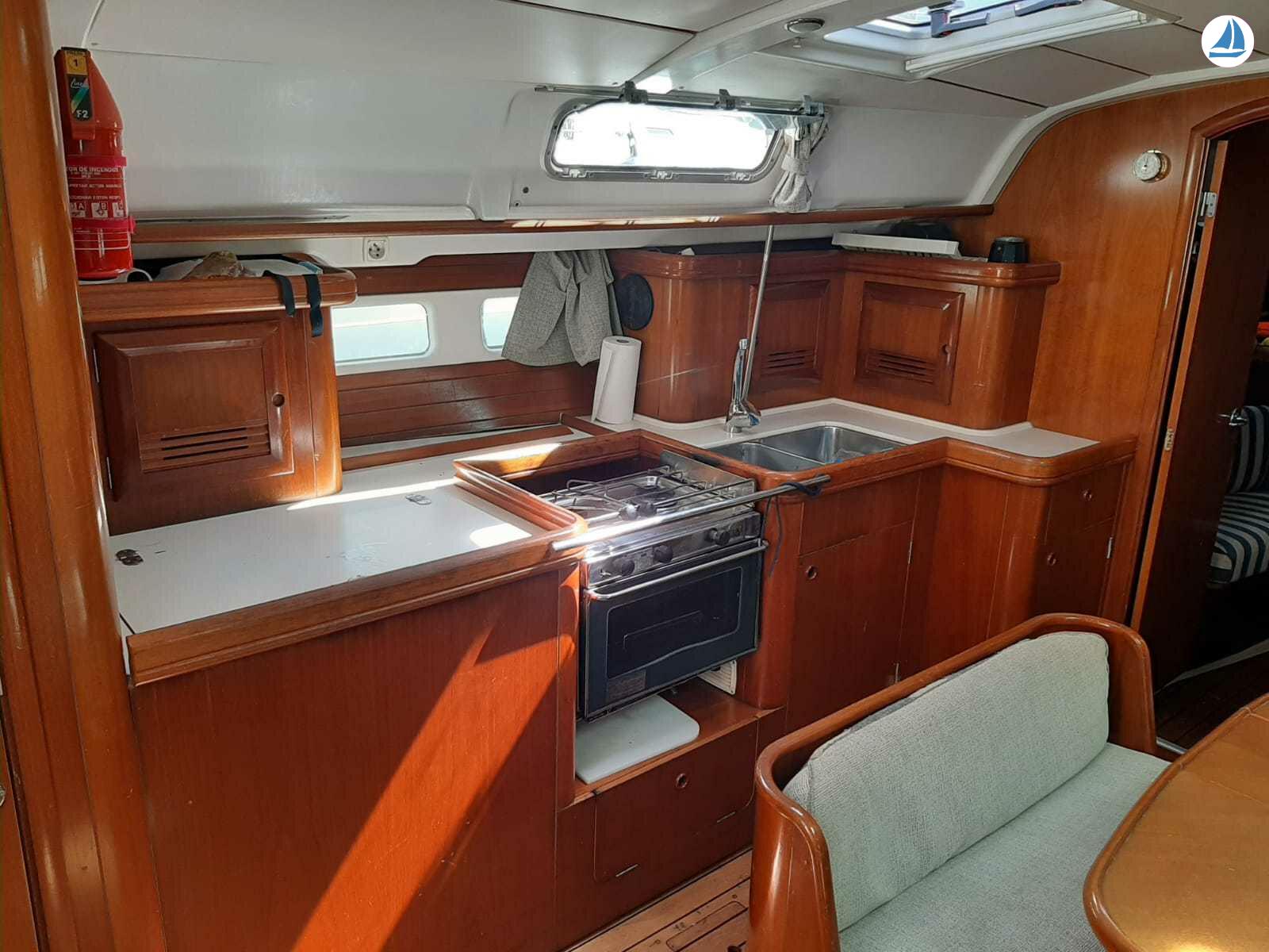 照片 Beneteau OCEANIS 411 6