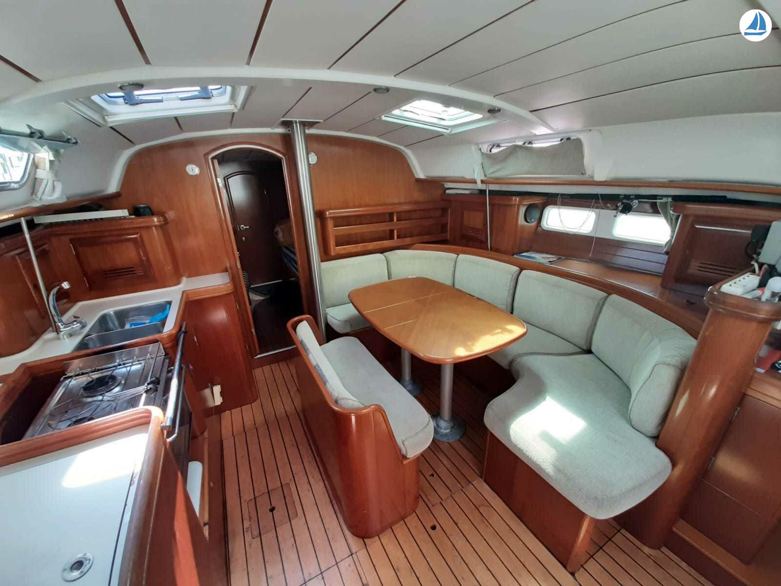 照片 Beneteau OCEANIS 411 9