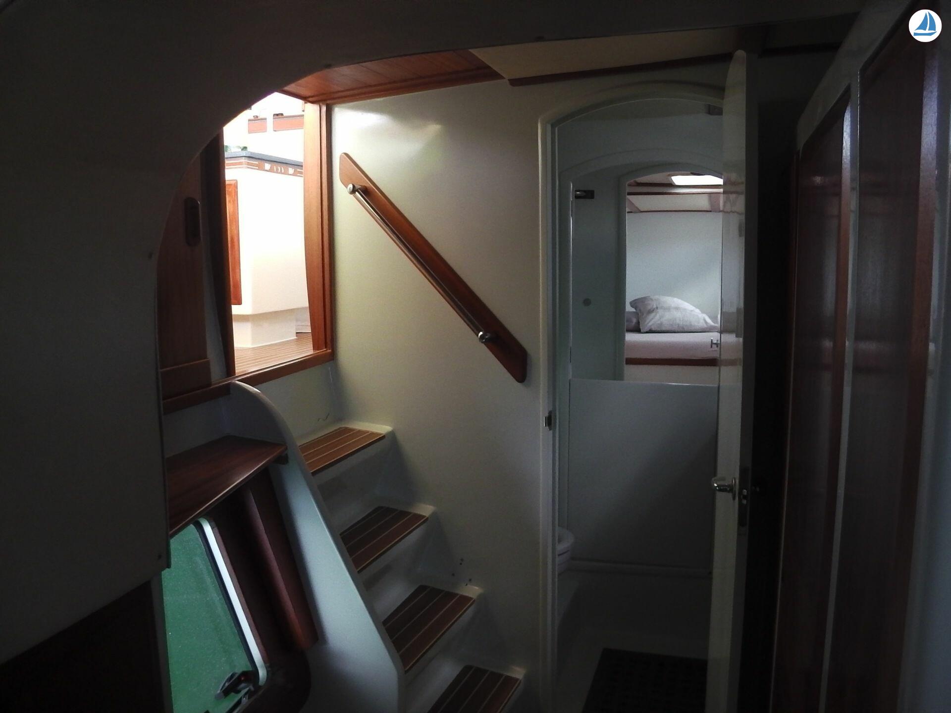 照片 Tropic NIOMINKA 52 10