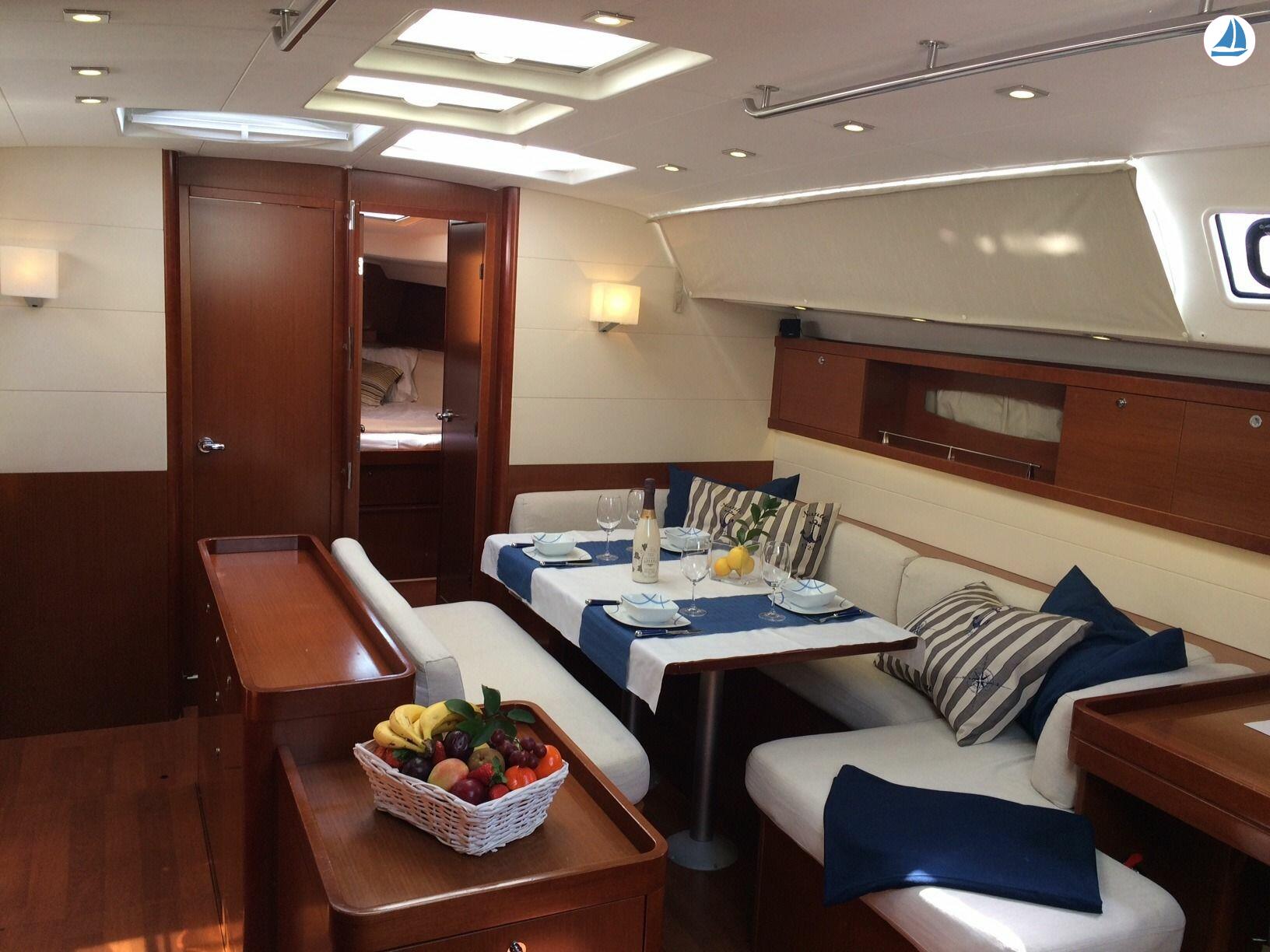 照片 Beneteau Oceanis 50 Grand Family 8