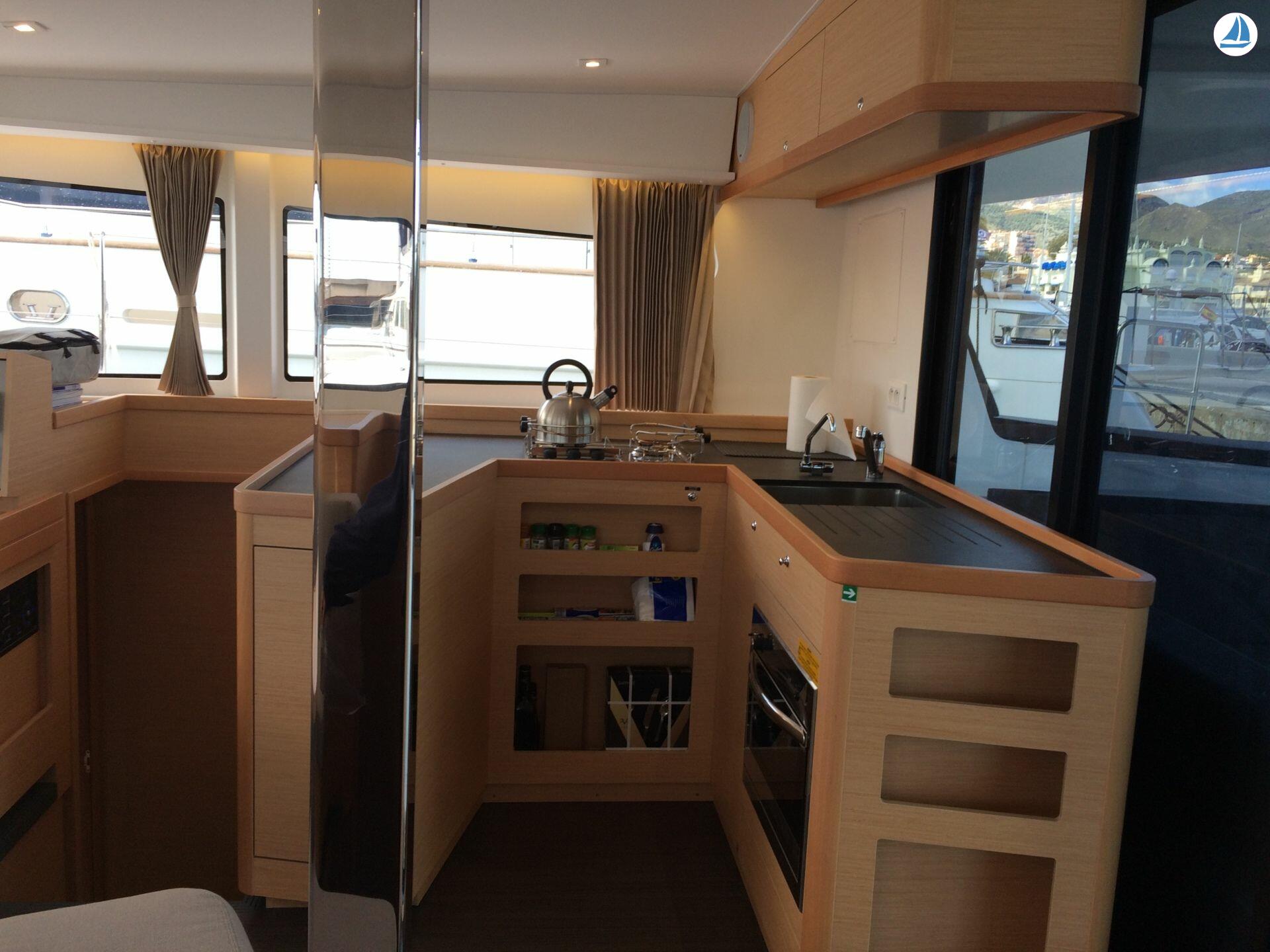 照片 Lagoon 42 4 Cabinas 10