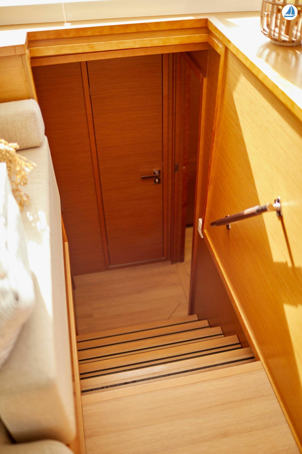 照片 Lagoon Catamarans 560 19