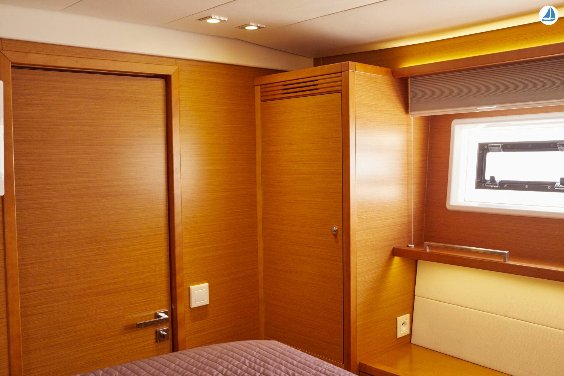 照片 Lagoon Catamarans 560 24