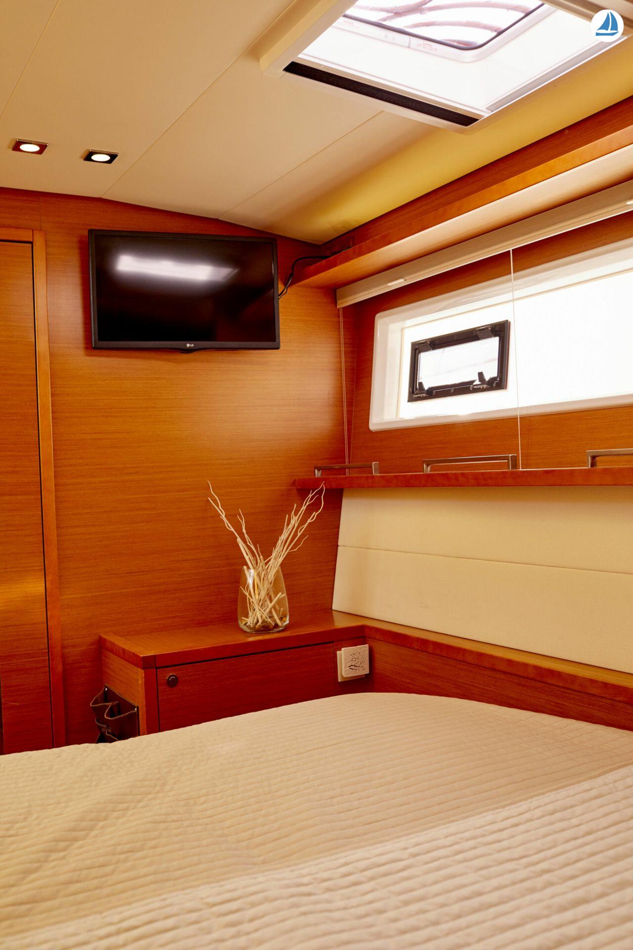 照片 Lagoon Catamarans 560 28