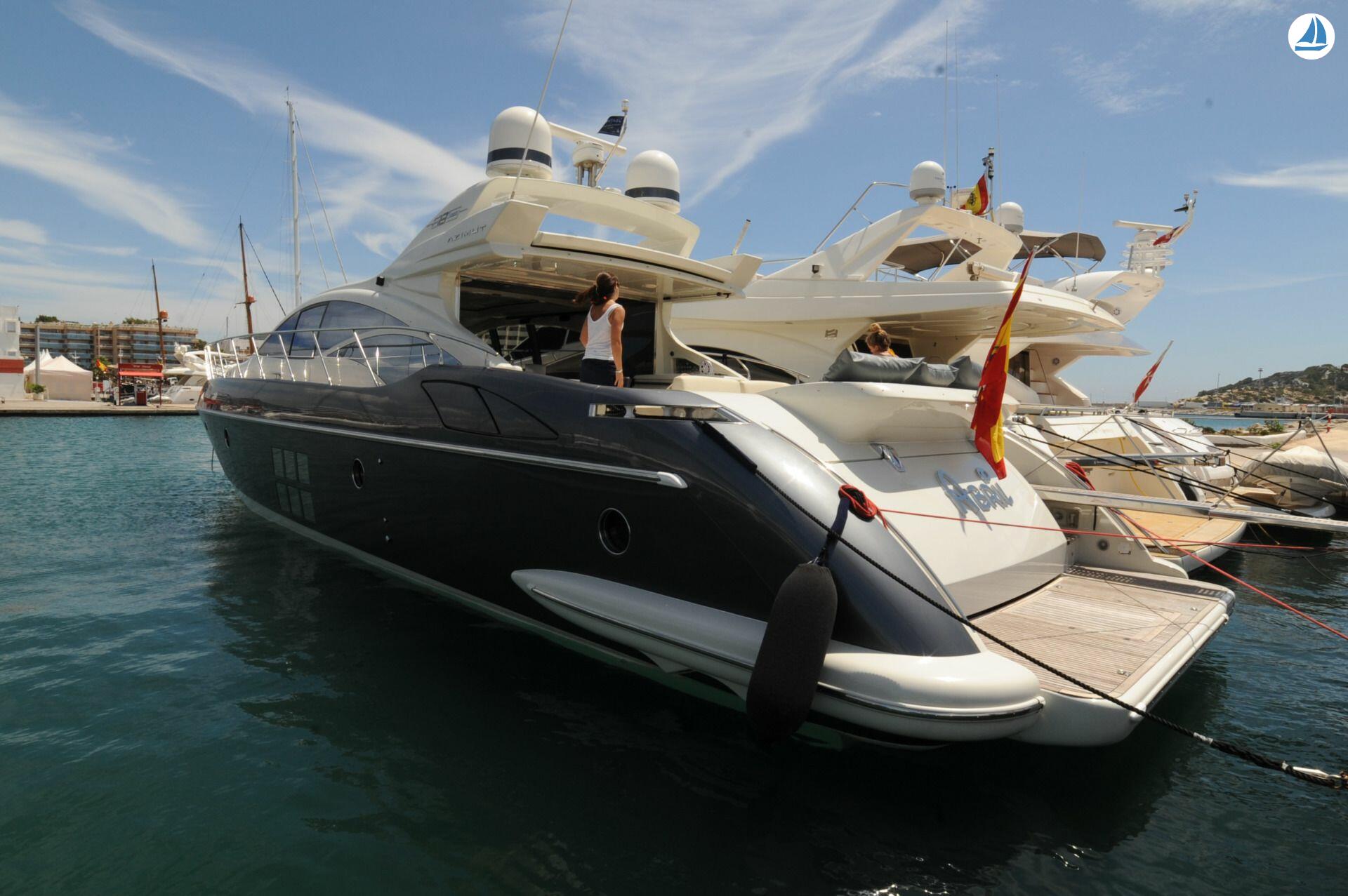 照片 Azimut 68s 35