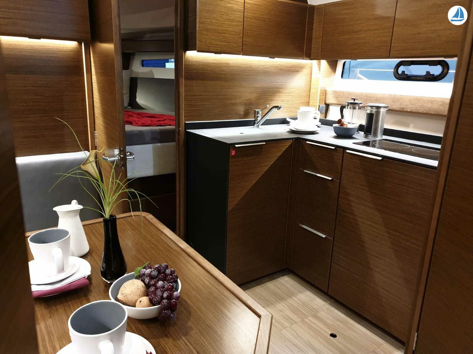 照片 Bavaria Yachts S36 7