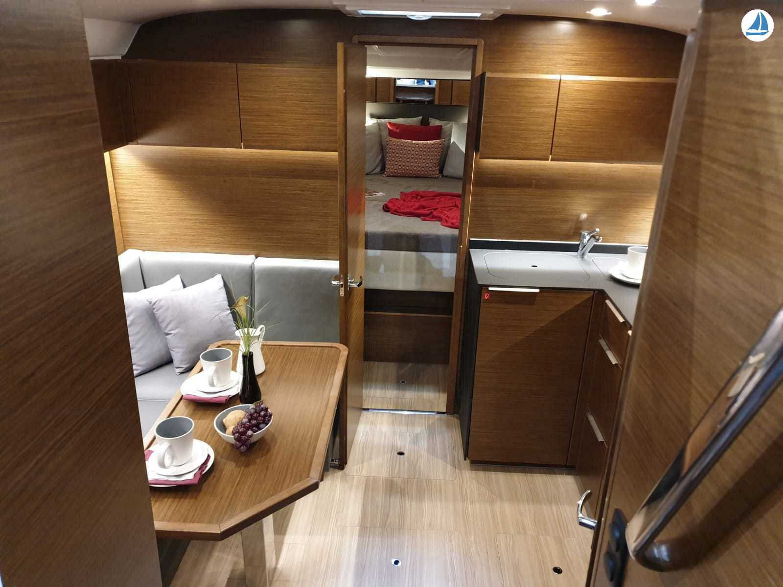 照片 Bavaria Yachts S36 8