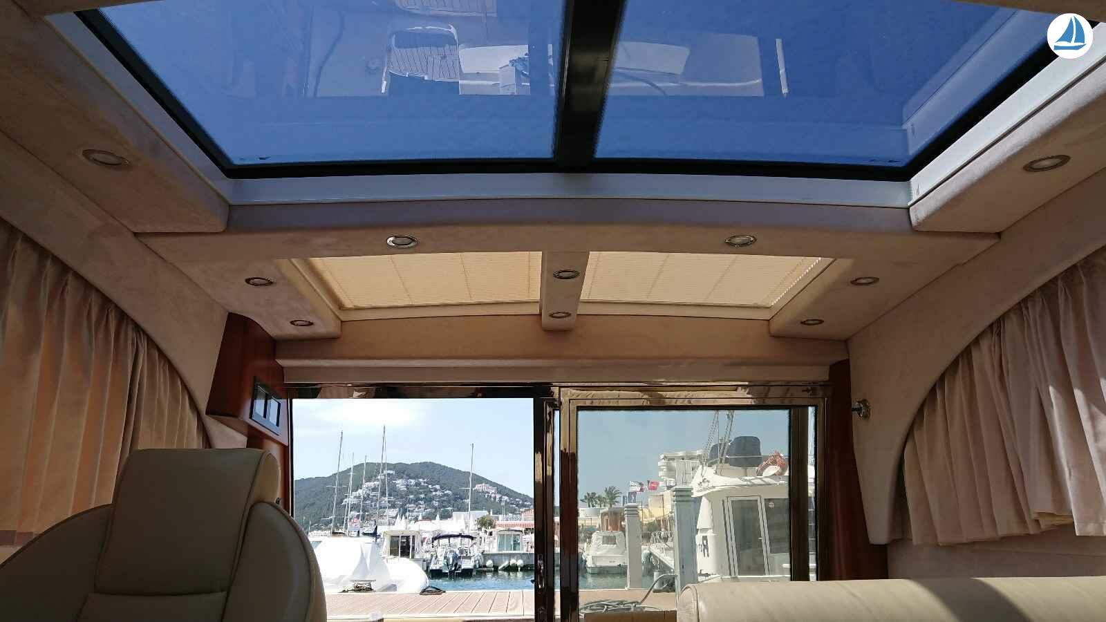 照片 Galeon 330 HT 5