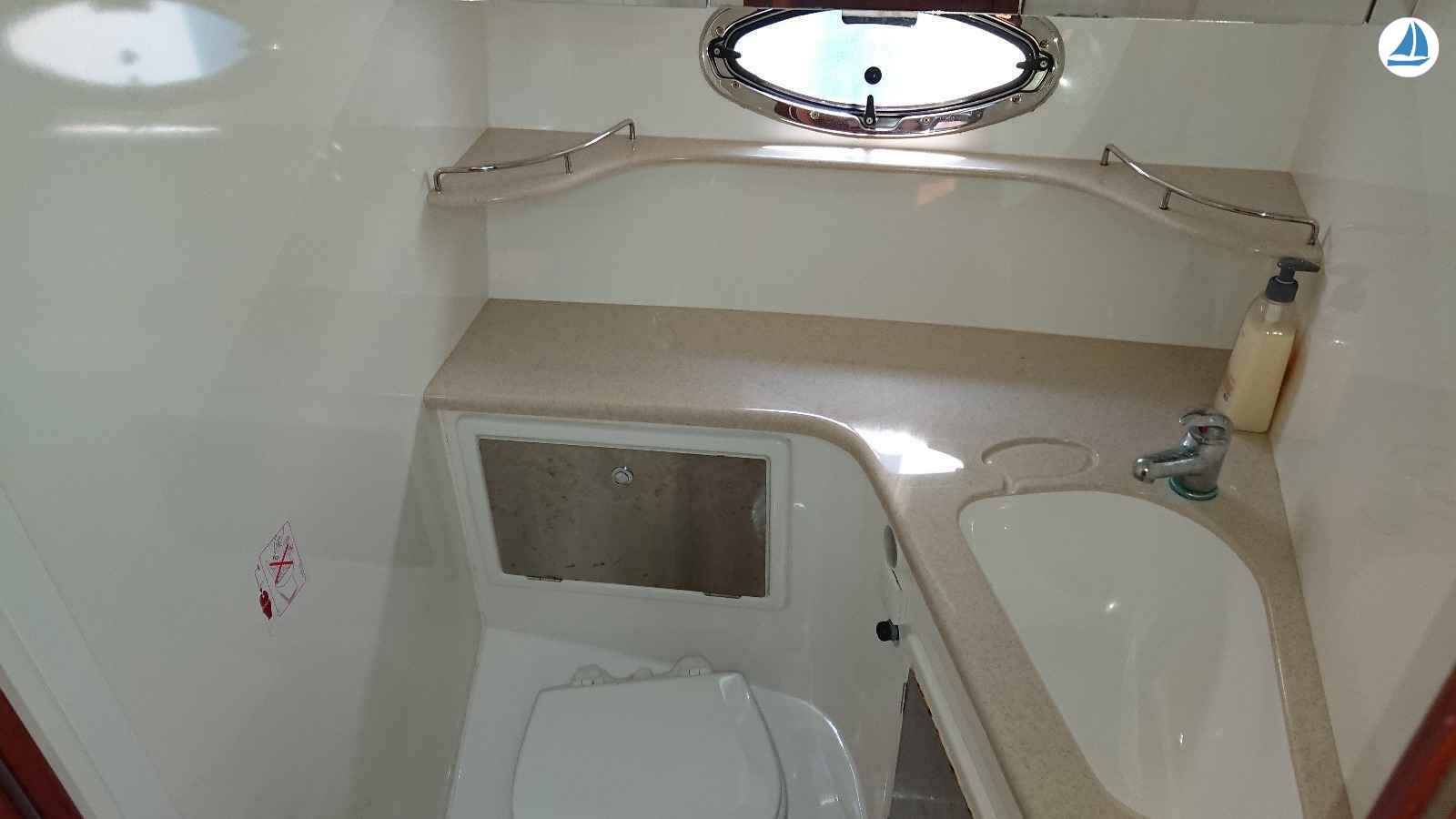 照片 Galeon 330 HT 8