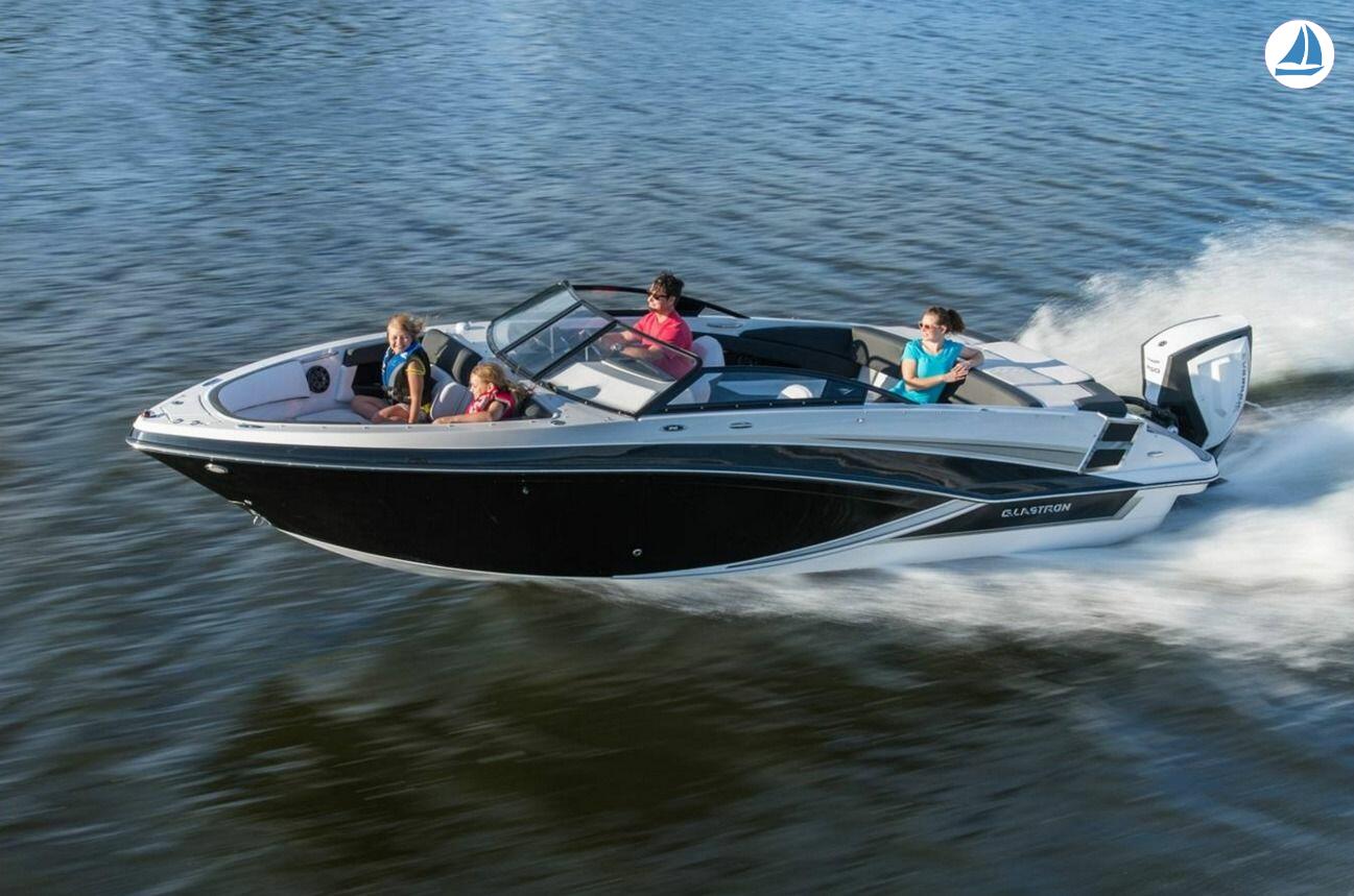 照片 Glastron 240 GT 1