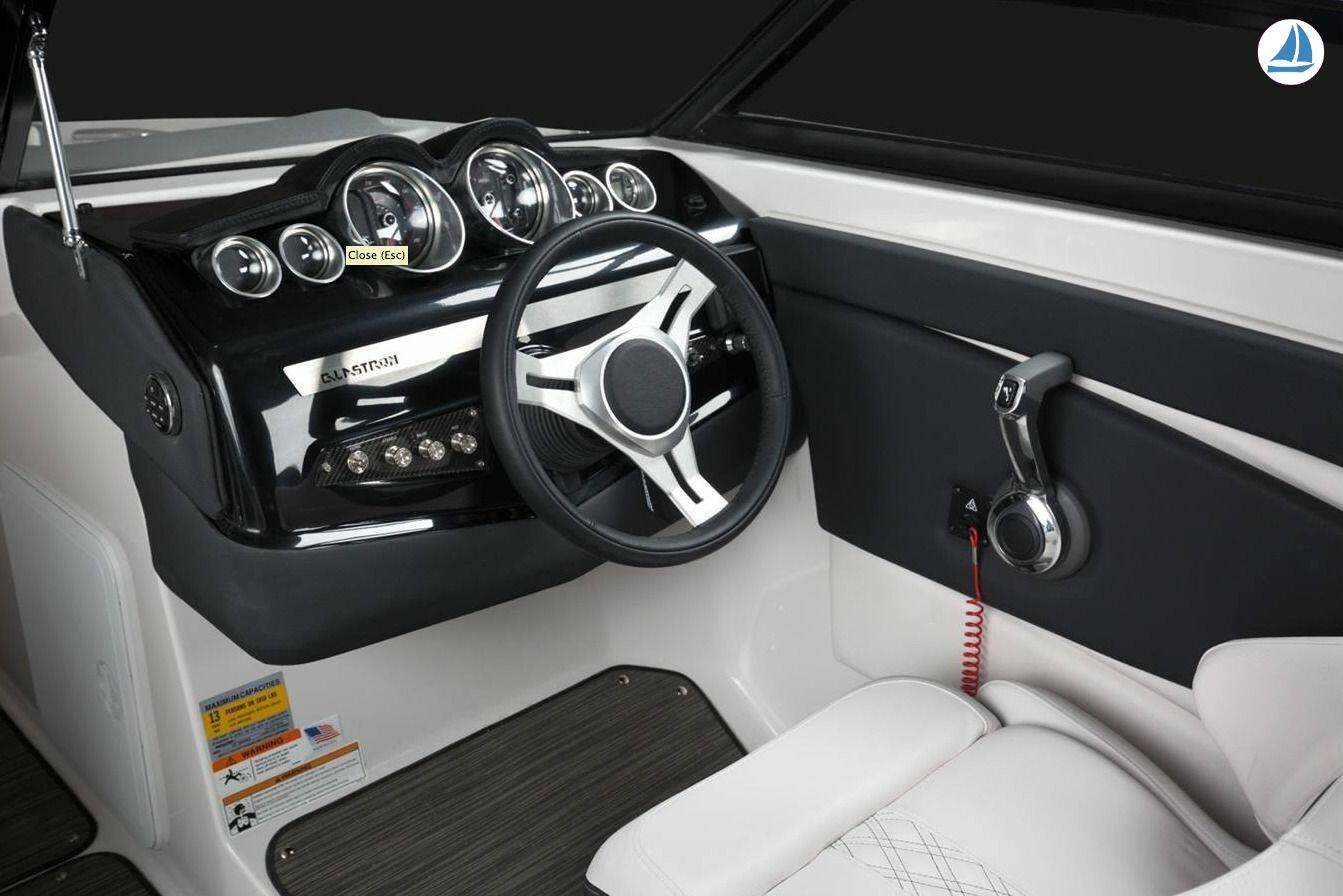 照片 Glastron 240 GT 5