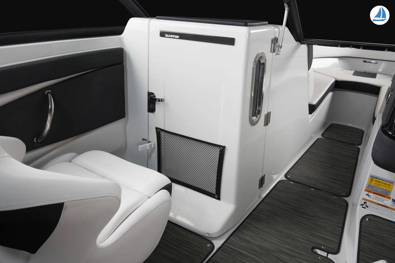 照片 Glastron 240 GT 11