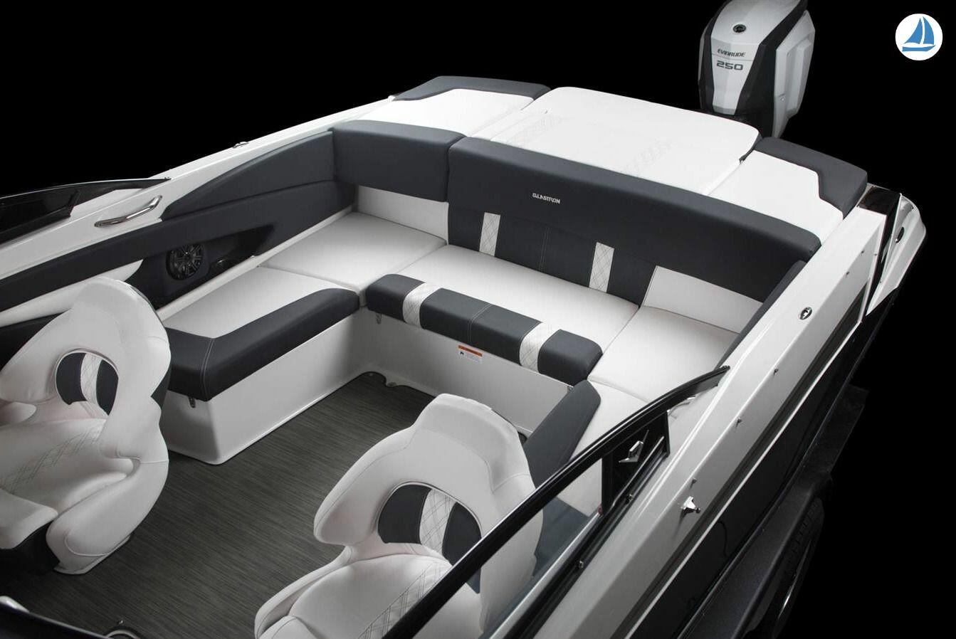 照片 Glastron 240 GT 15