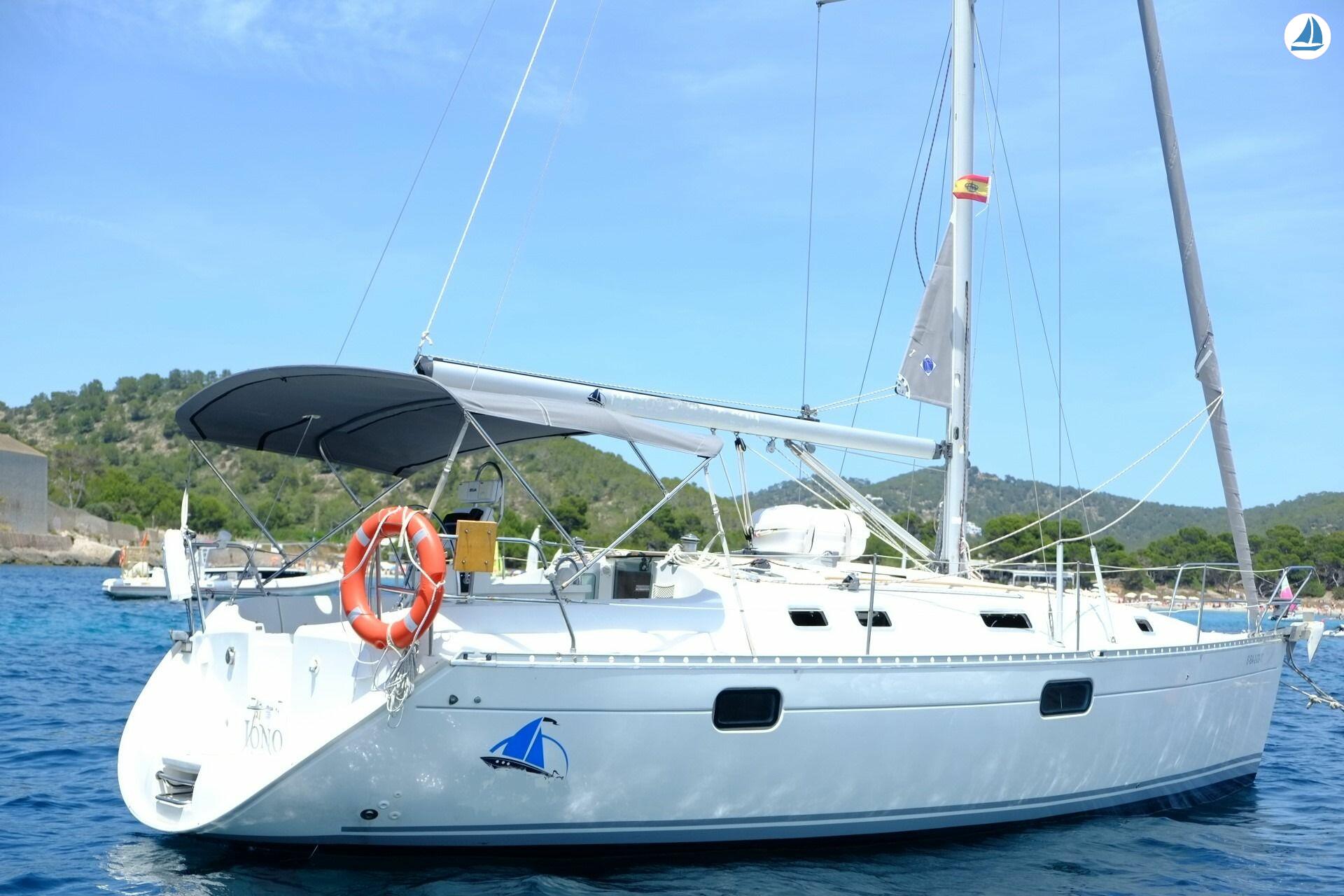 照片 Beneteau 351 1