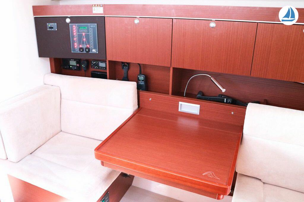 照片 Hanse 415 ONE AL 6