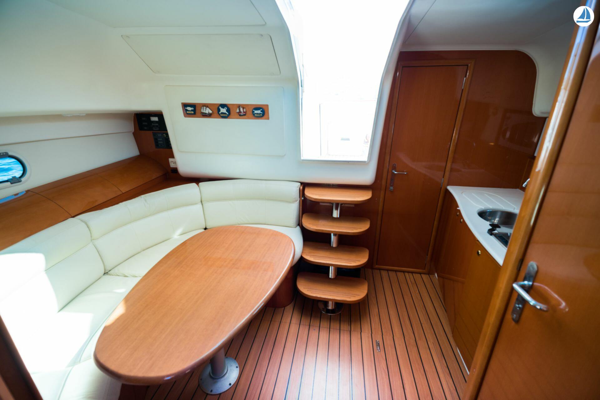 照片 Prestige 34 10