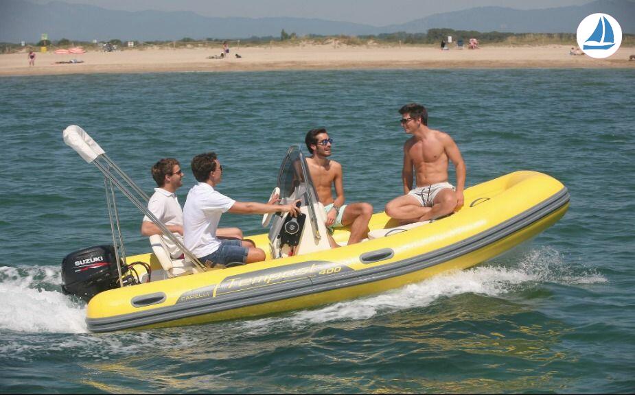 照片 Capelli TEMPEST 400 2