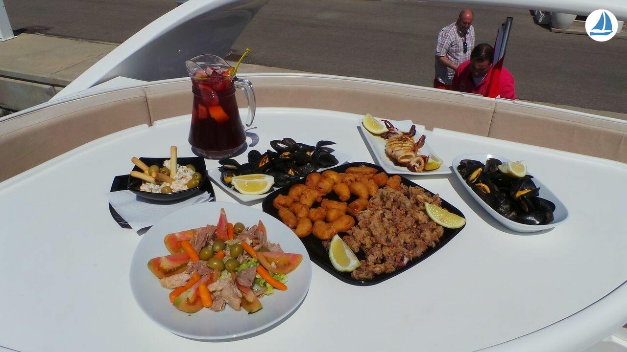 照片 Fairline PHANTOM 50 10