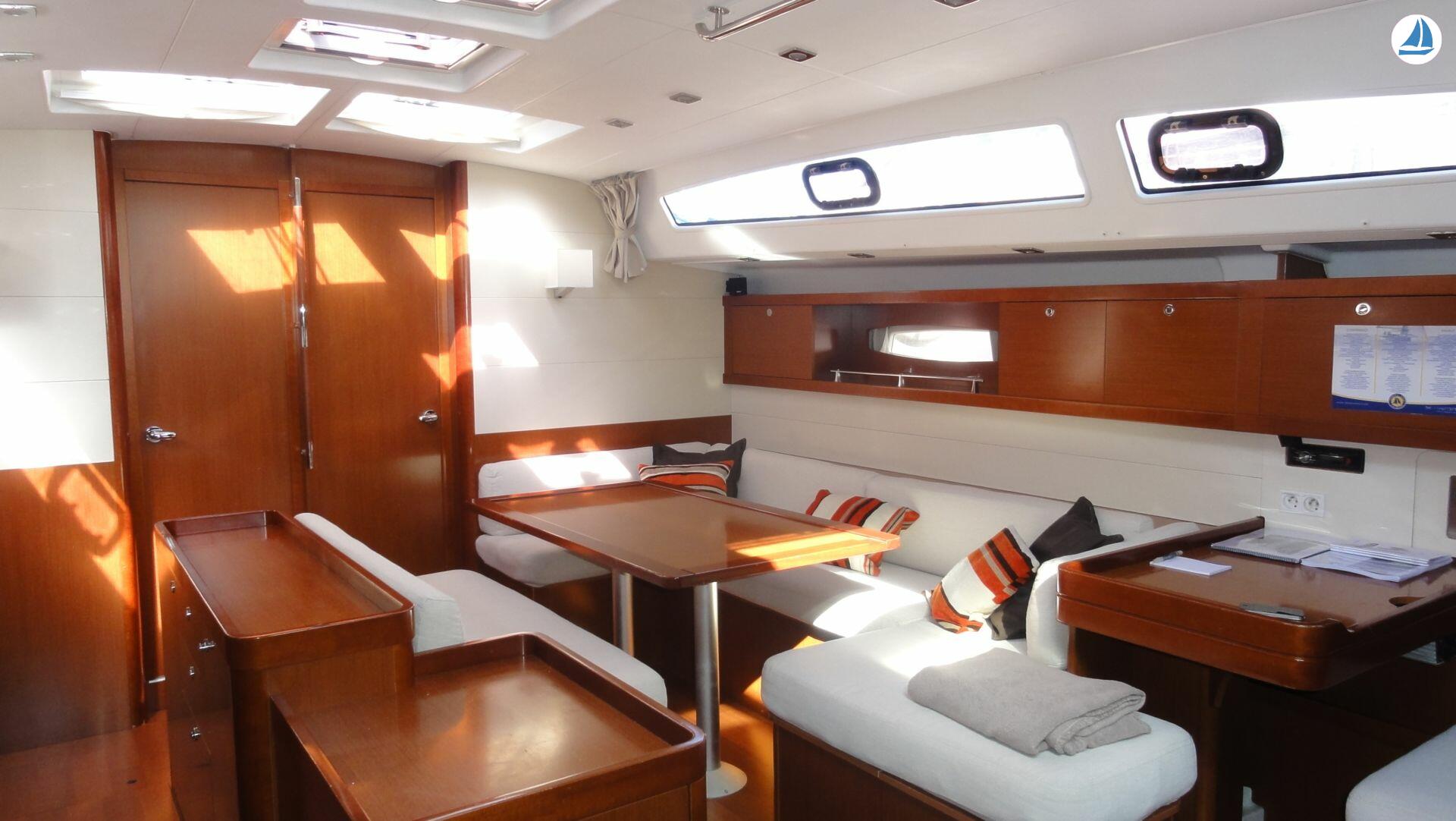 照片 Beneteau OCEANIS 50 6