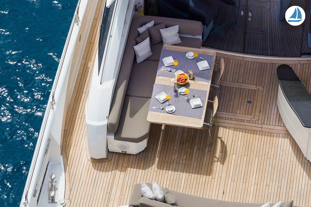 照片 Sunseeker PREDATOR 108 8