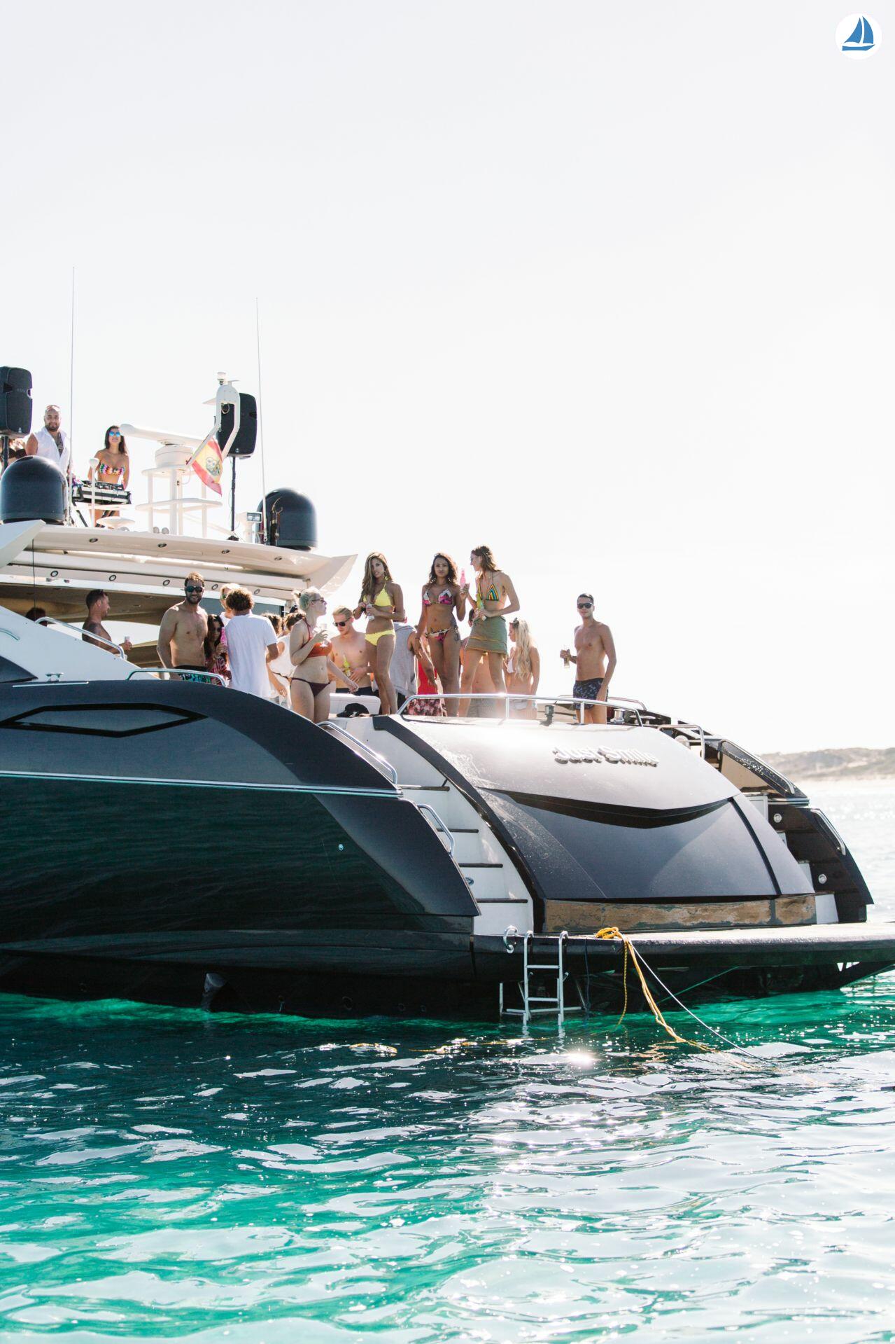 照片 Sunseeker Predator 82 4