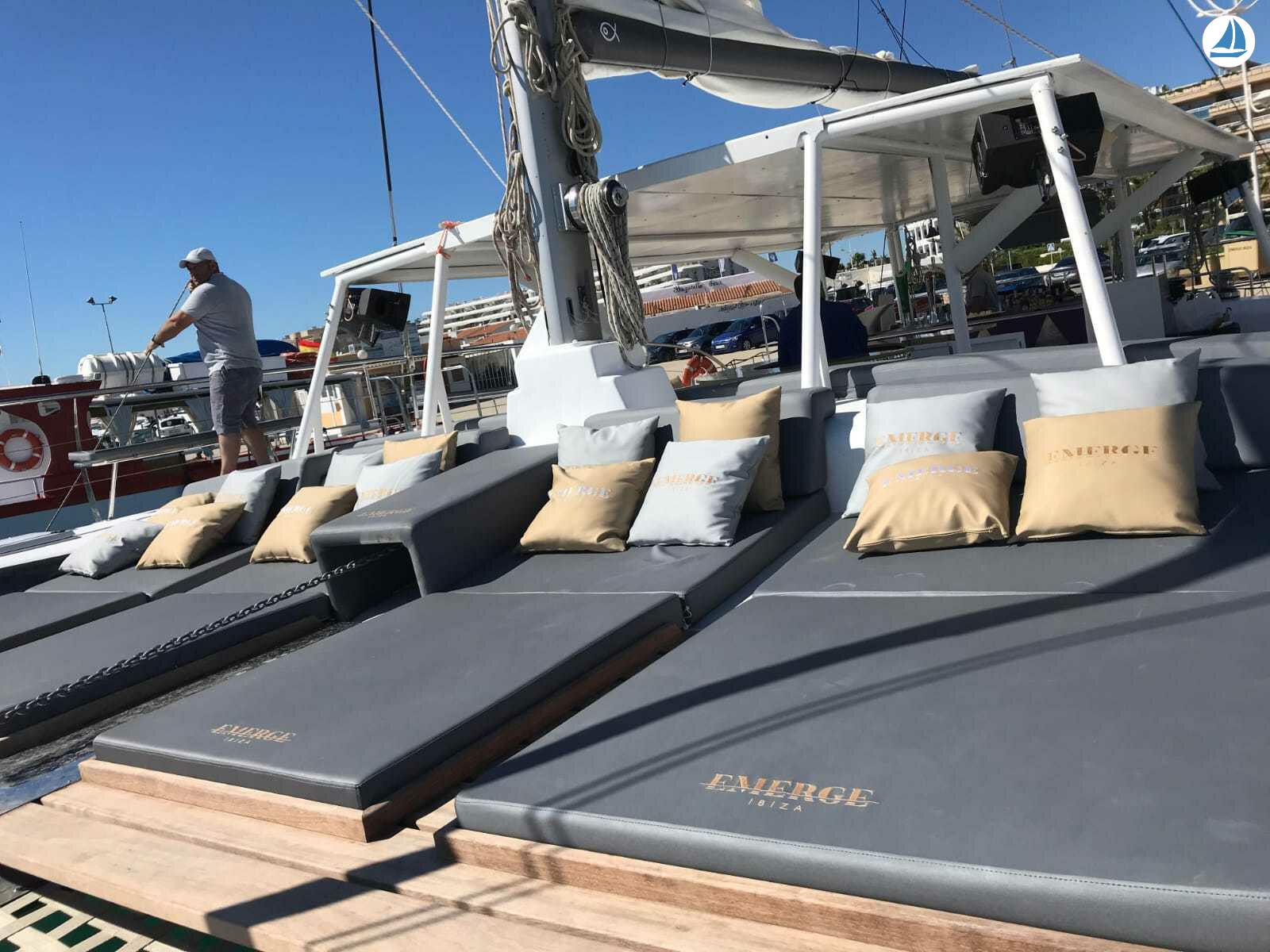 照片 TERMINAL BOAT Emerge 4