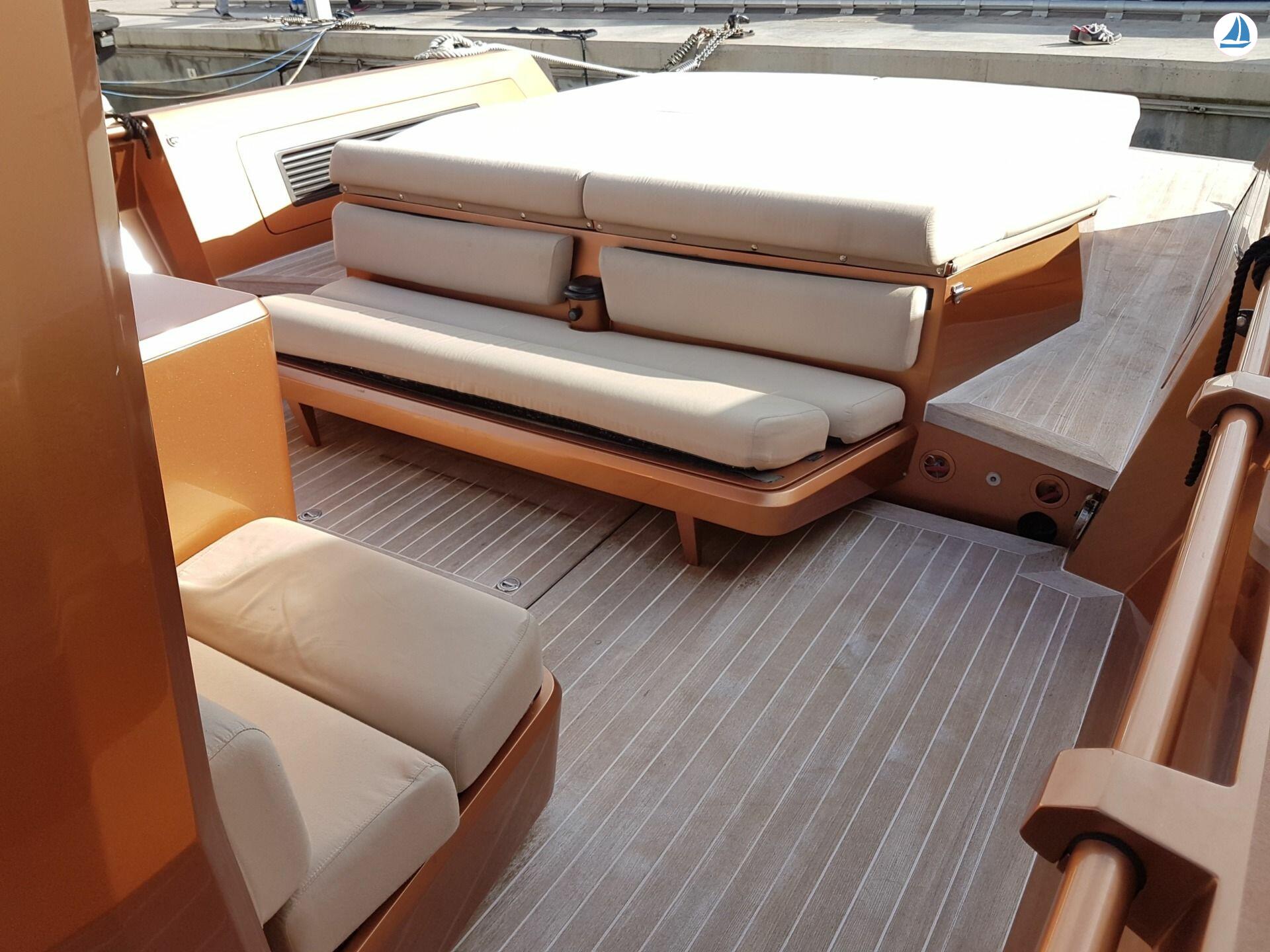 照片 Wally Tender 45 7