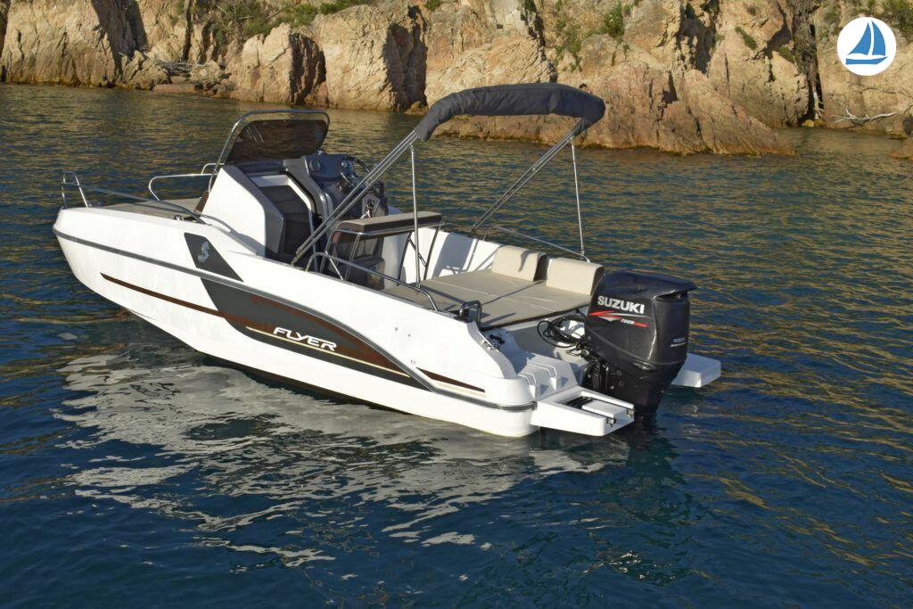 照片 Beneteau FLY 5.5 SUNDECK 6