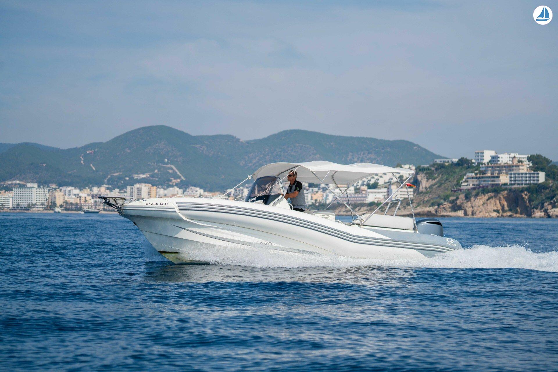 照片 Zodiac nzo 760 4