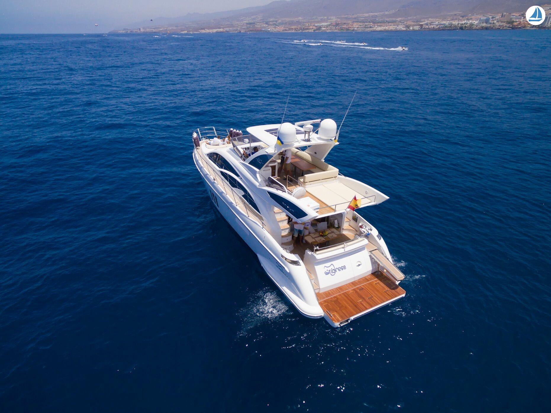 照片 Azimut 60 6