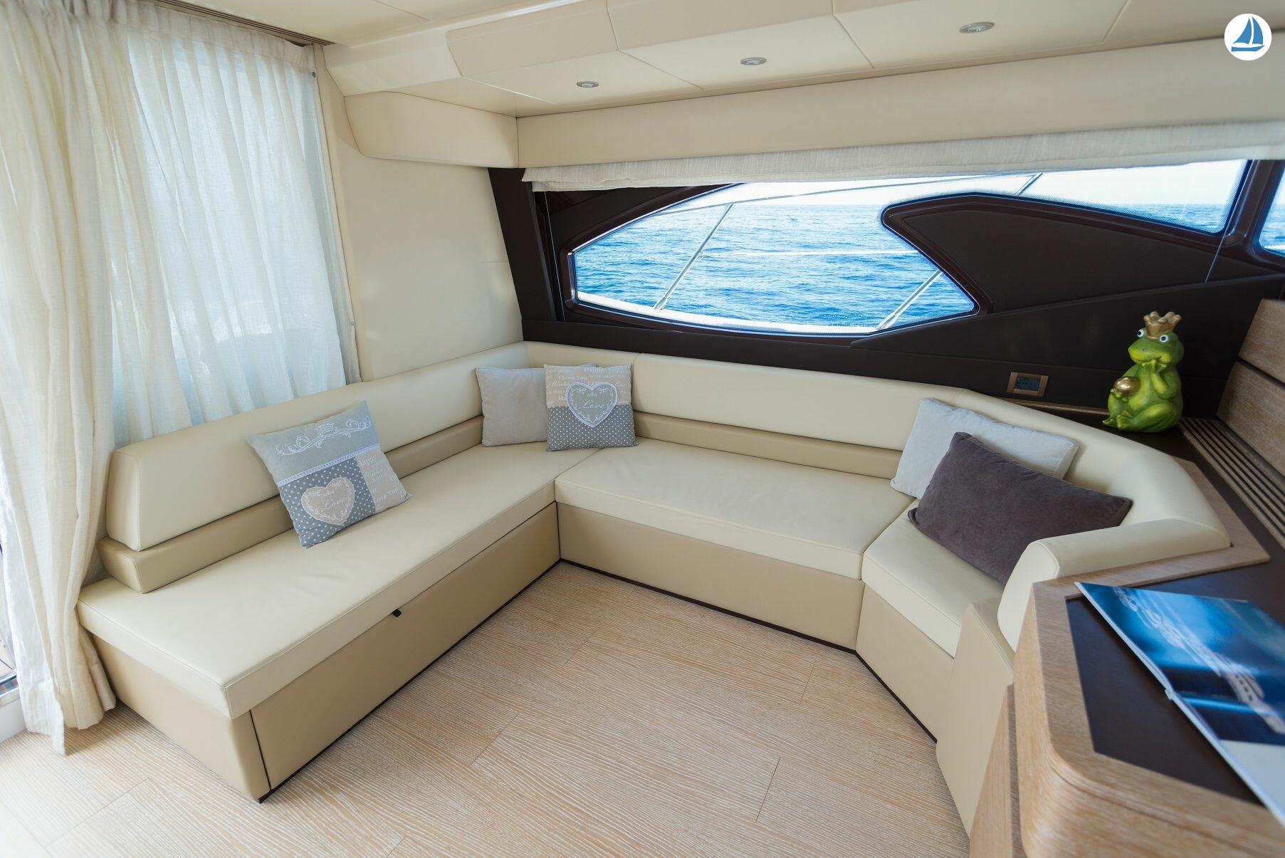 照片 Azimut 60 17