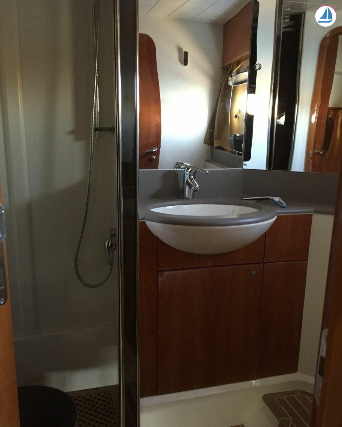 照片 Princess V65 9