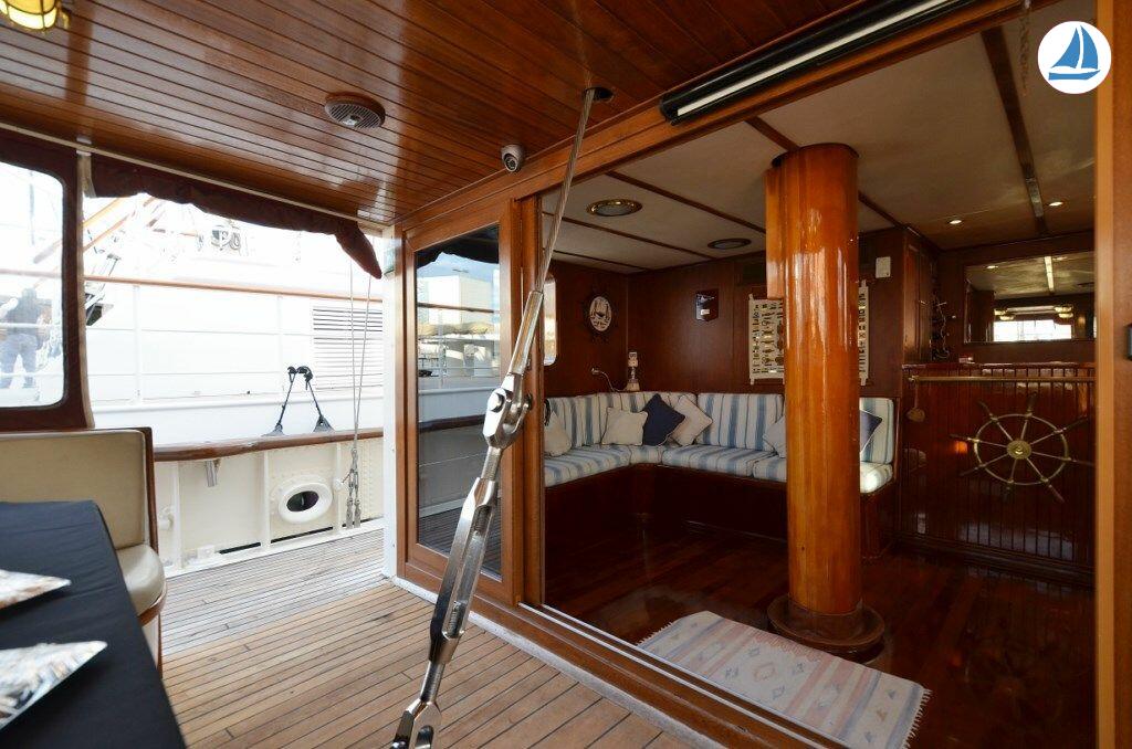 照片 Yarrow &Co Ketch 110 21