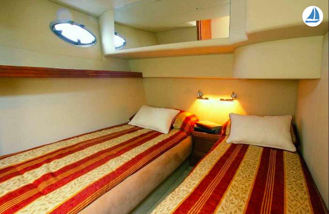 照片 Rodman R-38 8